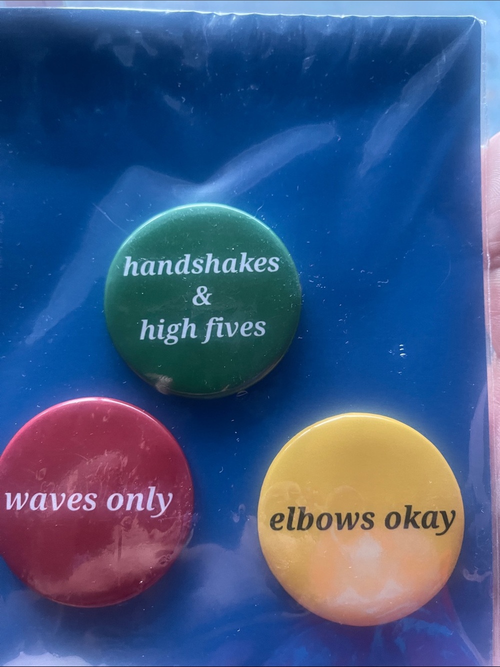 Set of 3 Colorful Message Buttons - Green, Red, Yellow